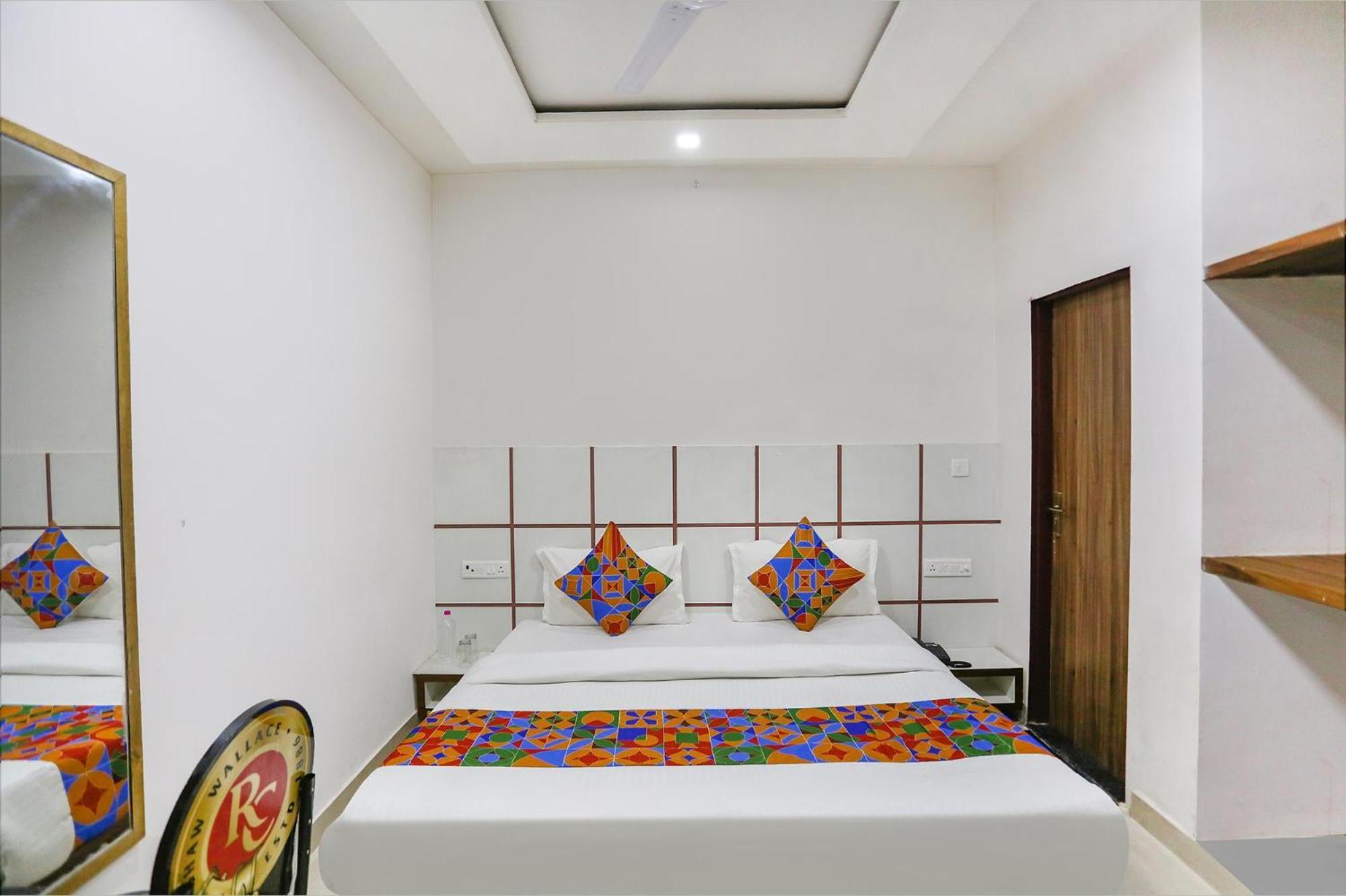 Fabhotel Season Park 2 Jaipur Exteriör bild