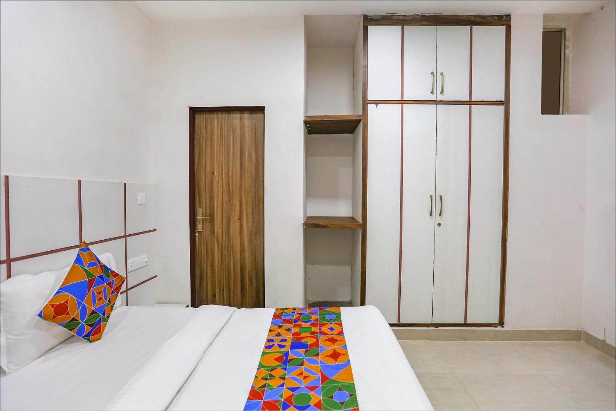 Fabhotel Season Park 2 Jaipur Exteriör bild